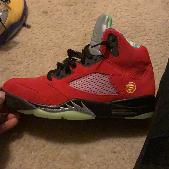 What the 5s - Picture 2 of 3